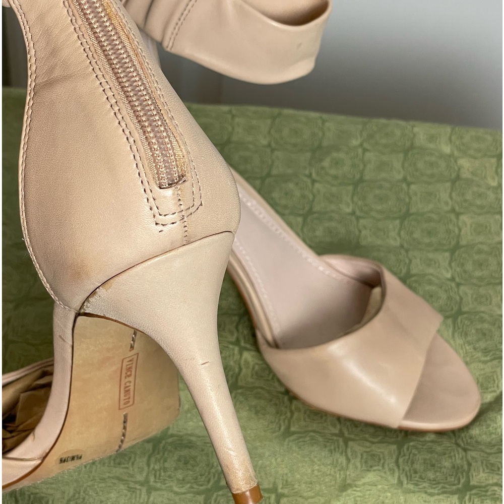 Pumps - Picture 4 of 12